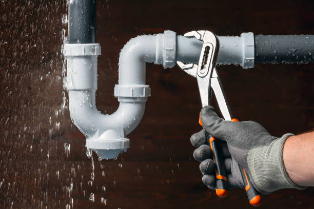 Professional Drain Cleaning technician working in Table Grove, IL